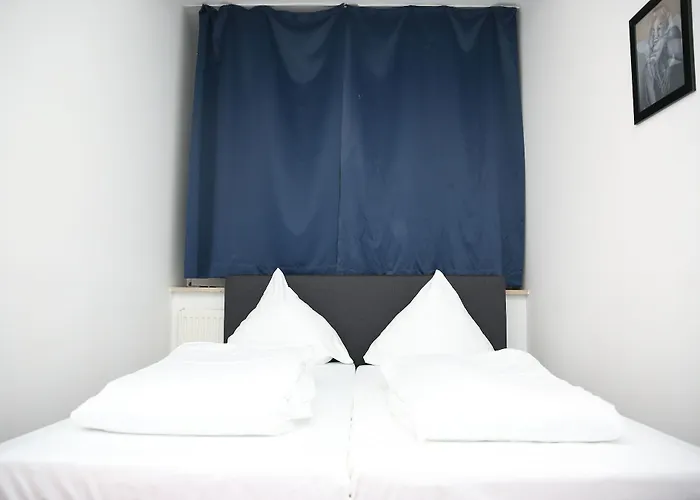 Twinhof Hotel